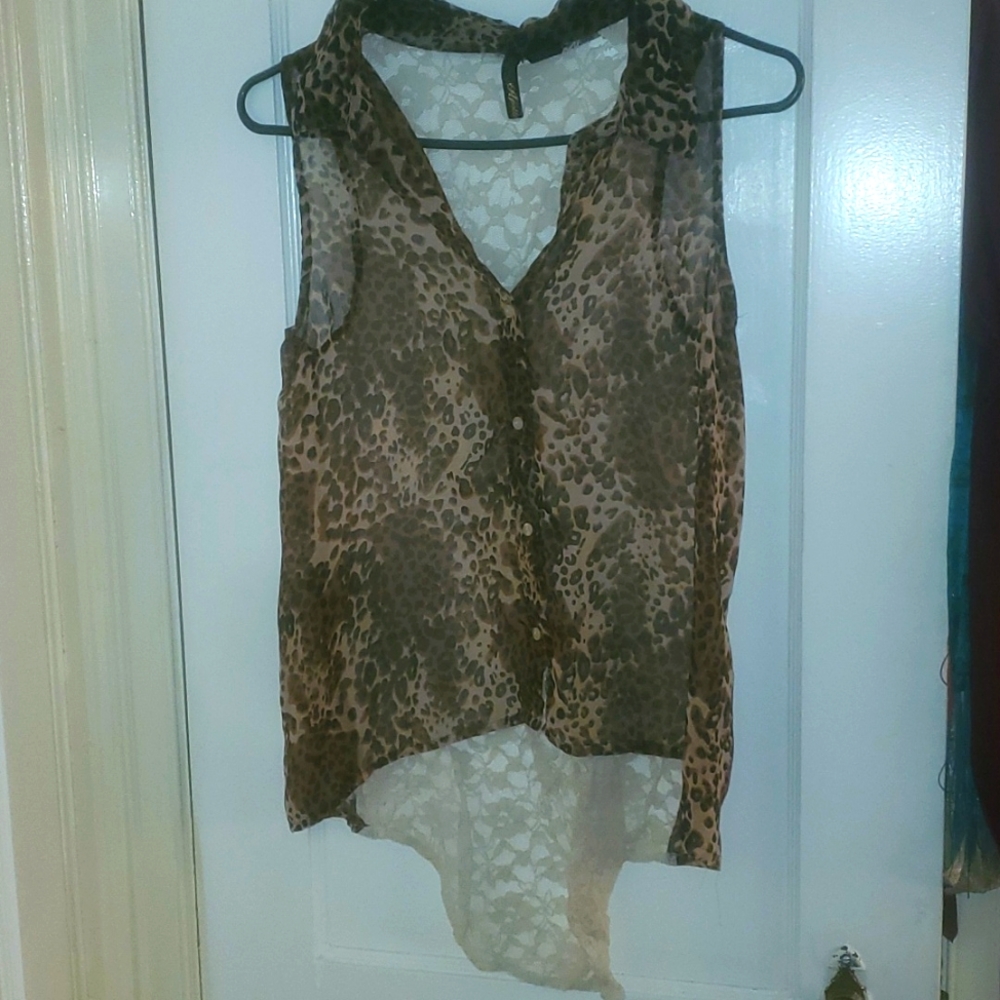 Women cheetah print lace top